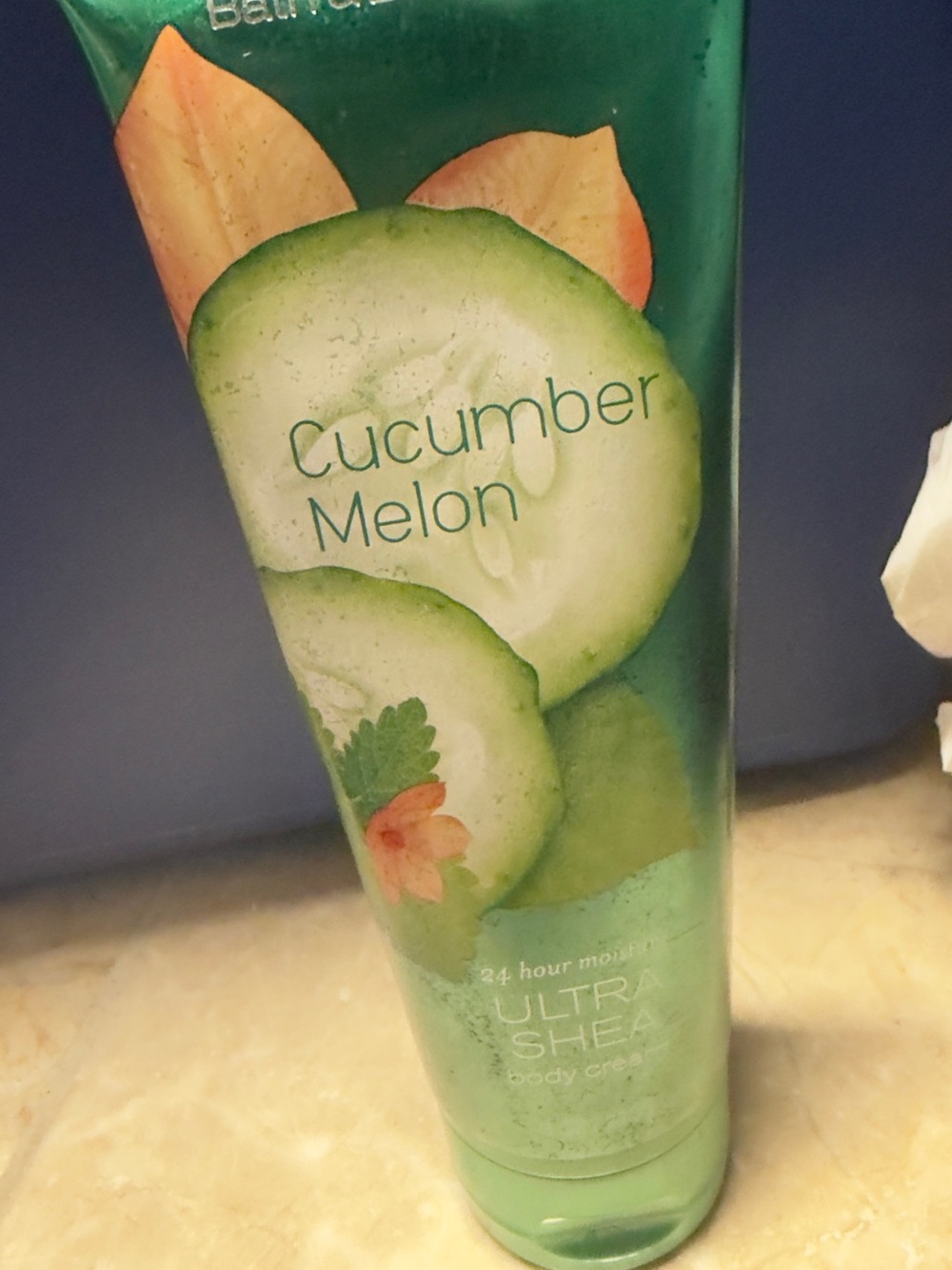 Bath & Body Works Cucumber Melon Body Cream - Green and Peach Accents
